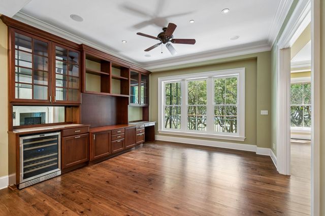 36 Prioleau O, Charleston, SC 29401