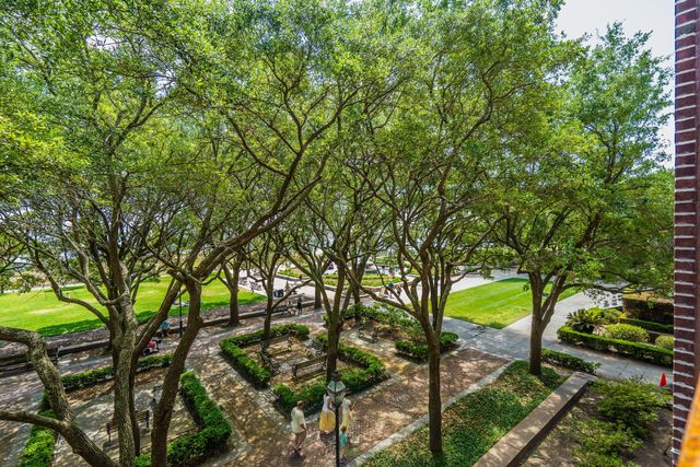 36 Prioleau O, Charleston, SC 29401