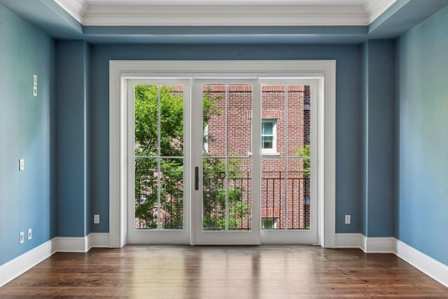 36 Prioleau O, Charleston, SC 29401