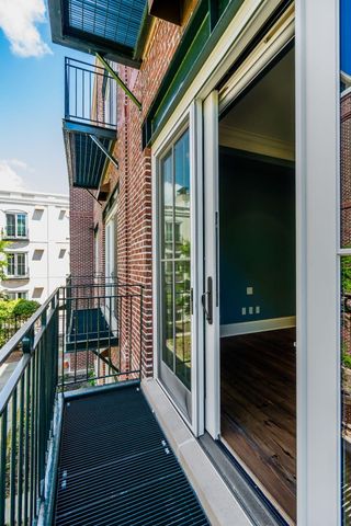 36 Prioleau O, Charleston, SC 29401