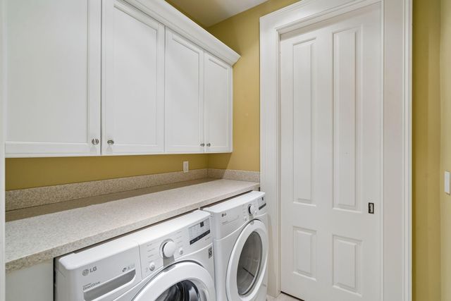 36 Prioleau O, Charleston, SC 29401