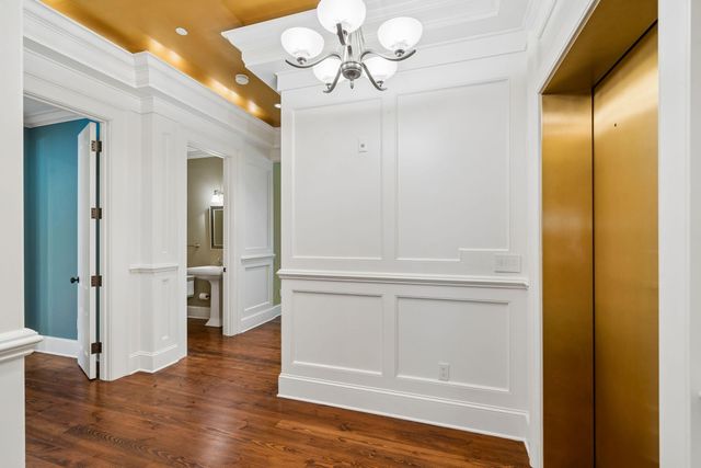 36 Prioleau O, Charleston, SC 29401