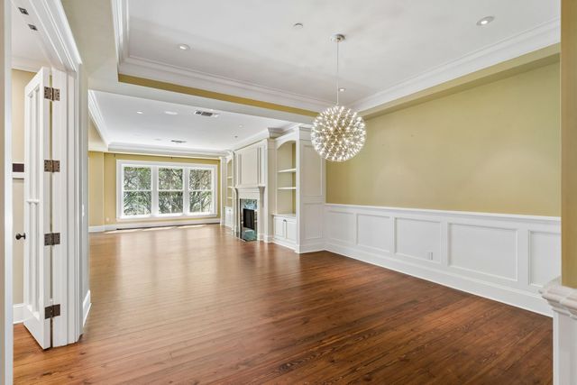 36 Prioleau O, Charleston, SC 29401