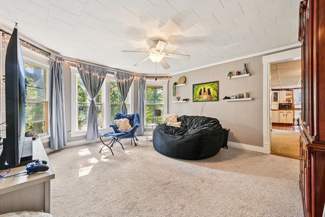 146 Westerfield Place, Grayslake, IL 60030