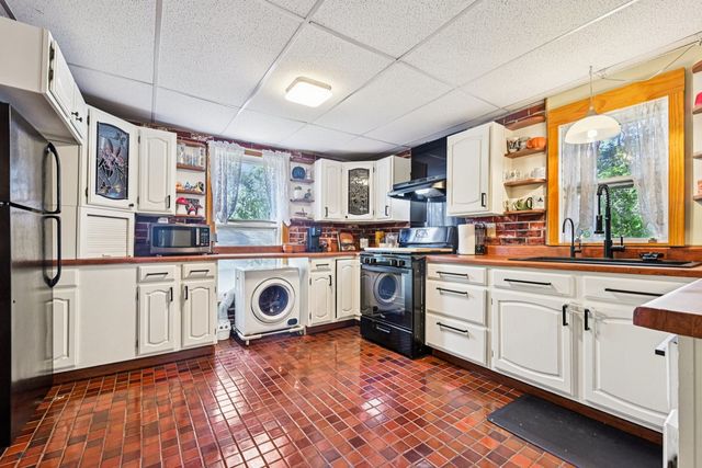 146 Westerfield Place, Grayslake, IL 60030