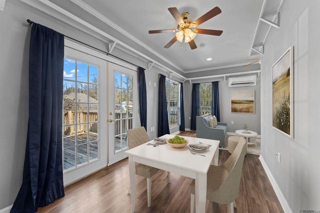 11328 Shelly St, St Amant, LA 70774