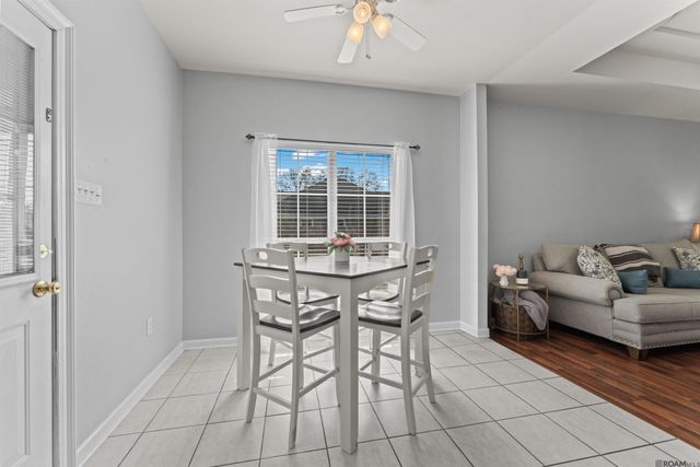 11328 Shelly St, St Amant, LA 70774