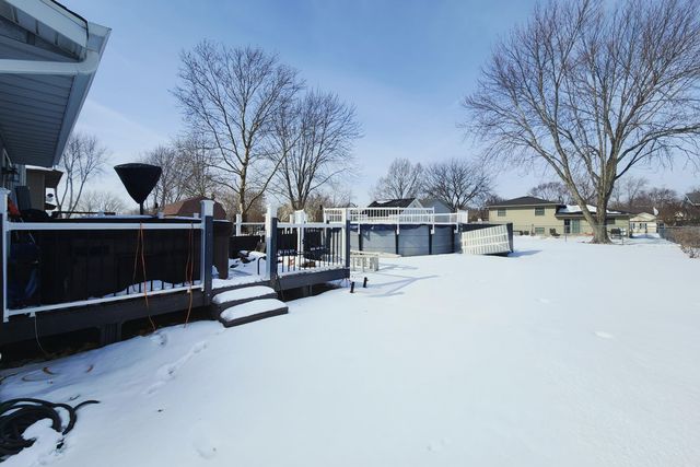 3093 Fairhaven Circle, Crown Point, IN 46307