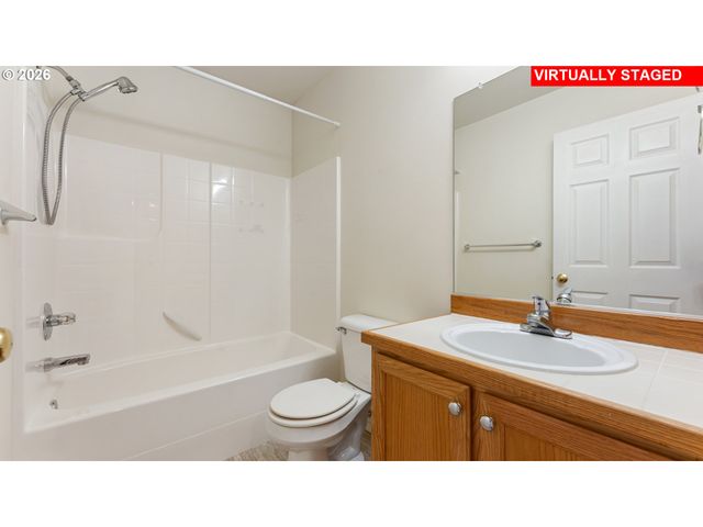 3077 Se TURNER CREEK Dr, Hillsboro, OR 97123