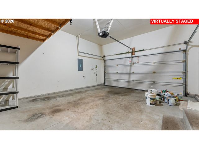 3077 Se TURNER CREEK Dr, Hillsboro, OR 97123