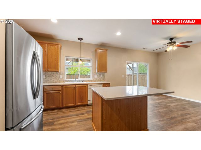 3077 Se TURNER CREEK Dr, Hillsboro, OR 97123