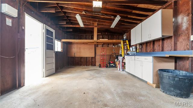 770 Kostka Lane, Florissant, MO 63031