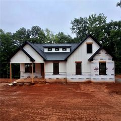1411 Stonehurst Drive, Anderson, SC 29621