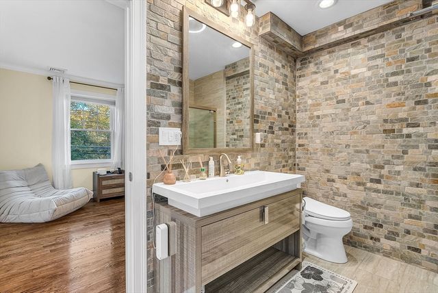 125 Union Street, Natick, MA 01760