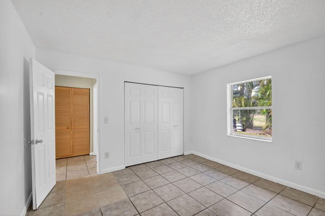 4817 Serafica Drive, Lake Worth, FL 33461
