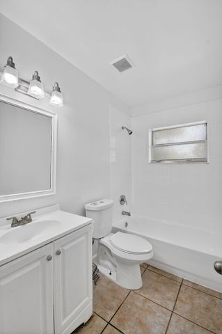 4817 Serafica Drive, Lake Worth, FL 33461