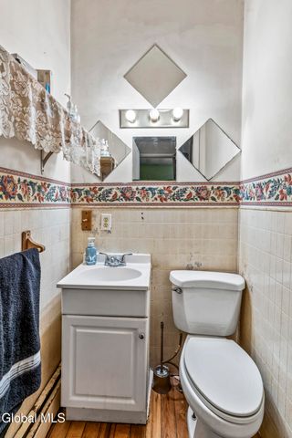 122 Haigh Avenue, Schenectady, NY 12304