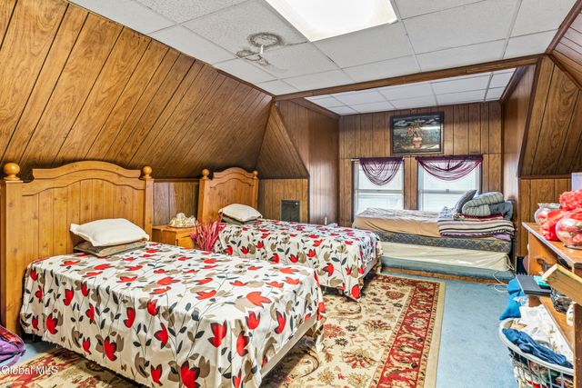 122 Haigh Avenue, Schenectady, NY 12304