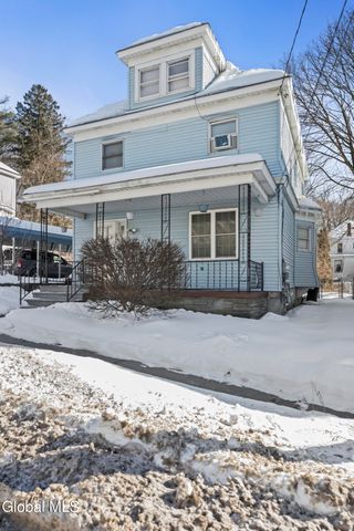 122 Haigh Avenue, Schenectady, NY 12304