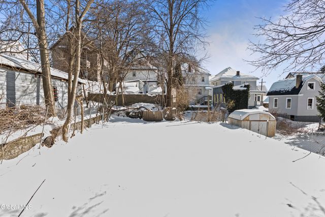 122 Haigh Avenue, Schenectady, NY 12304