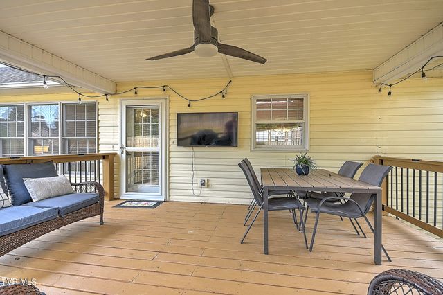 166 Nicole Drive, Mount Carmel, TN 37645