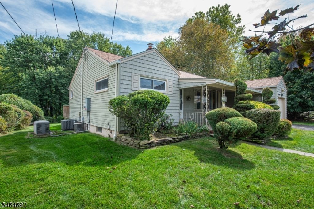 15 Jordan Rd, Fair Lawn Boro, NJ 07410 — photo 2