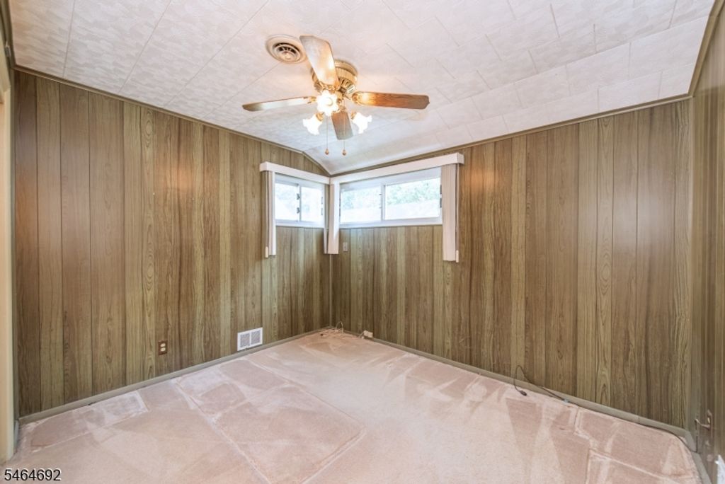15 Jordan Rd, Fair Lawn Boro, NJ 07410 — photo 4