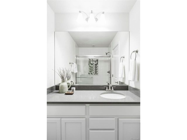 2862 S Galapago Ct, Englewood, CO 80110