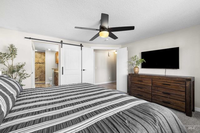 621 W Broadway Ave, Meridian, ID 83642