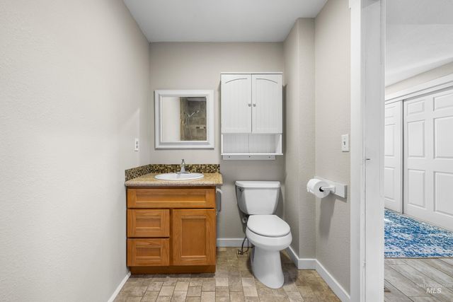 621 W Broadway Ave, Meridian, ID 83642