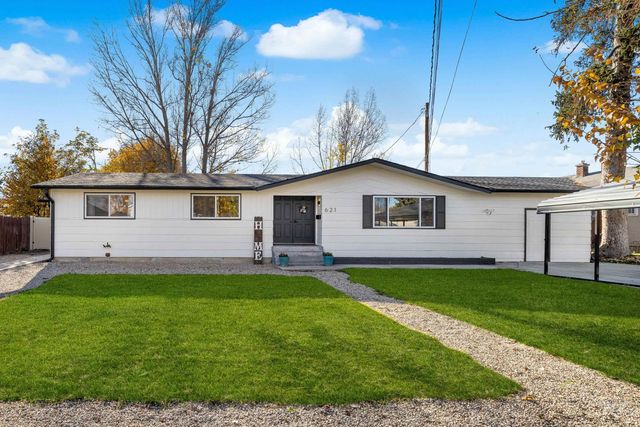 621 W Broadway Ave, Meridian, ID 83642