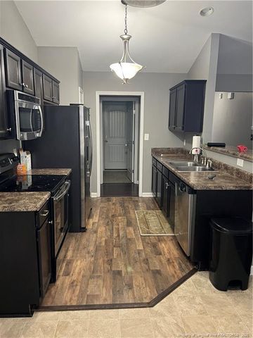 476 Blackhawk Lane, Raeford, NC 28376