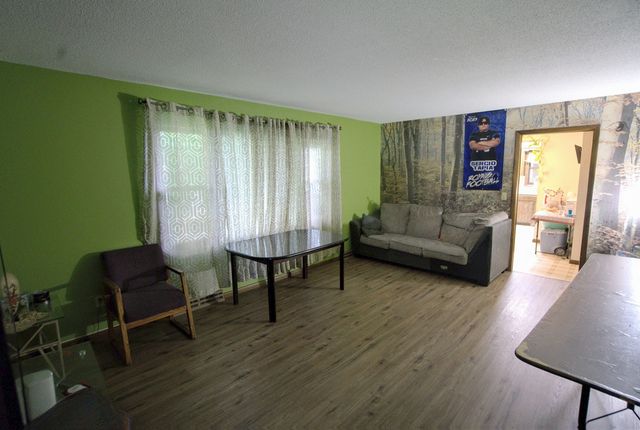 251 20th Avenue N, Hopkins, MN 55343