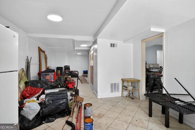 4103 Deerbrook Way SW, Lilburn, GA 30047