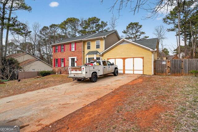 4103 Deerbrook Way SW, Lilburn, GA 30047