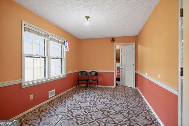 4103 Deerbrook Way SW, Lilburn, GA 30047