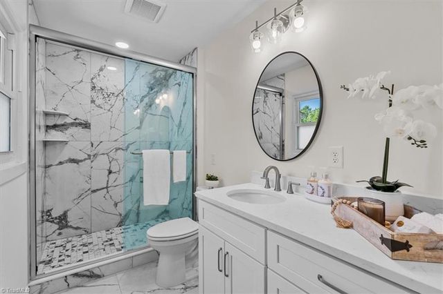 2006 Ledford Road, Greensboro, NC 27406