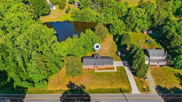2006 Ledford Road, Greensboro, NC 27406