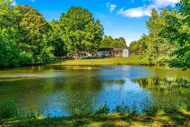2006 Ledford Road, Greensboro, NC 27406