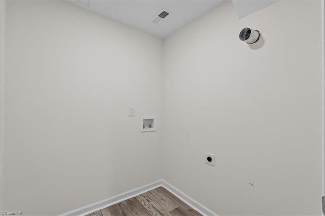 2006 Ledford Road, Greensboro, NC 27406