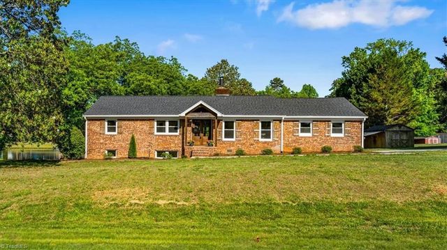 2006 Ledford Road, Greensboro, NC 27406