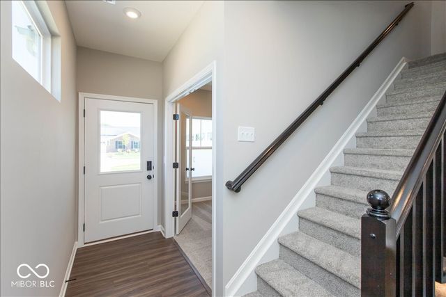 7426 Broadview Lane, Mccordsville, IN 46055
