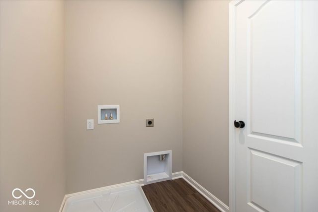 7426 Broadview Lane, Mccordsville, IN 46055