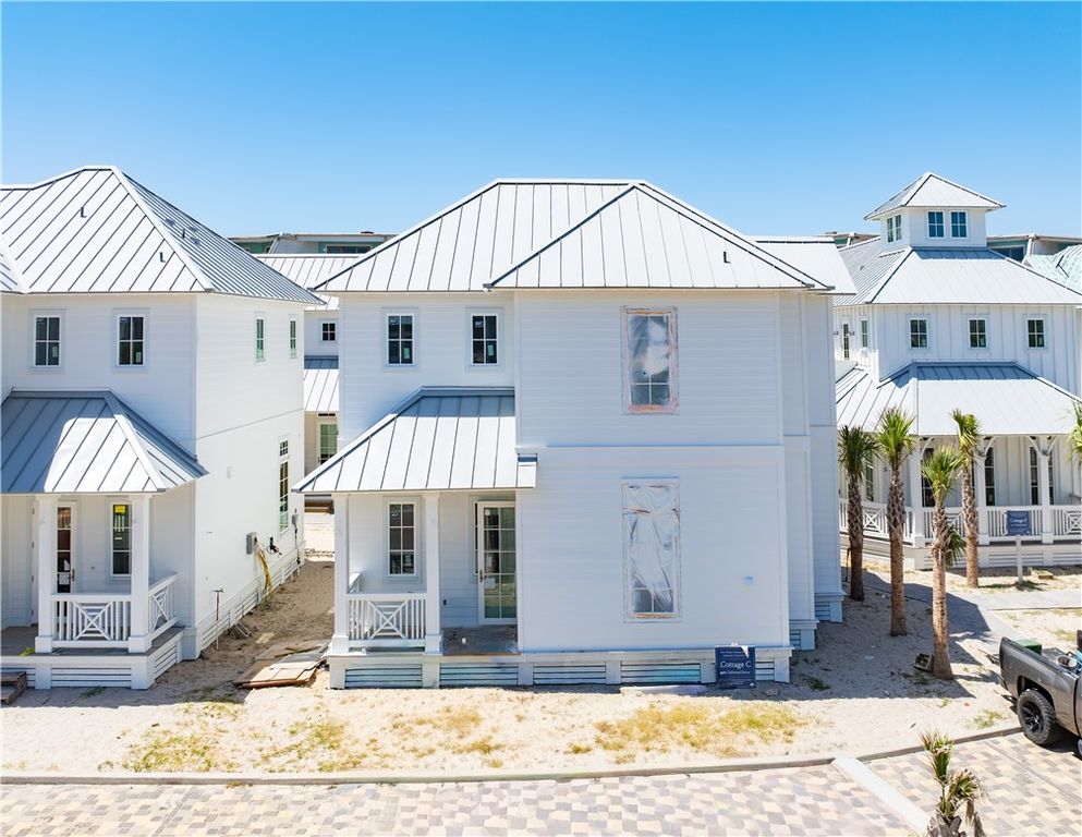 250 Tailwind Dr C, Port Aransas, TX 78373 — photo 2