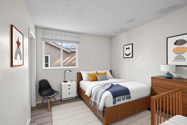 18945 W Old Plank Road, Grayslake, IL 60030