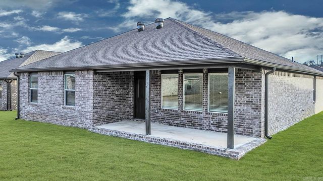 6324 Warwick Drive, Bryant, AR 72002