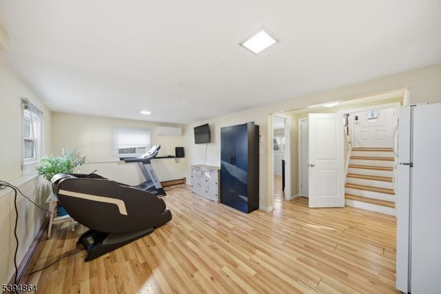 32 Hardwick Ct, Parsippany-troy Hills Twp., NJ 07054