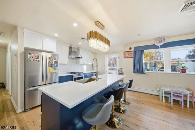 32 Hardwick Ct, Parsippany-troy Hills Twp., NJ 07054