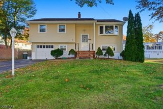 32 Hardwick Ct, Parsippany-troy Hills Twp., NJ 07054