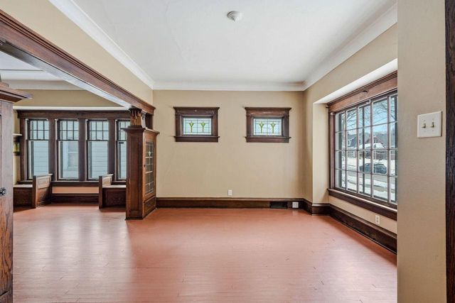 2180 N 51st STREET, Milwaukee, WI 53208